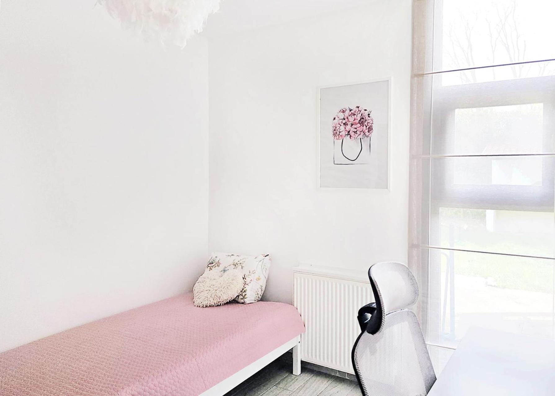 Bed & Breakfast - Entre Paris & Disneyland Leilighet Roissy-en-Brie Eksteriør bilde